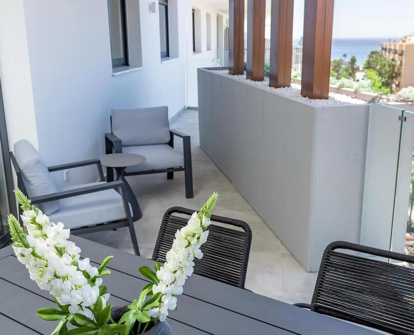 Inf36K - Luxury Apartment Perfect Location Estepona